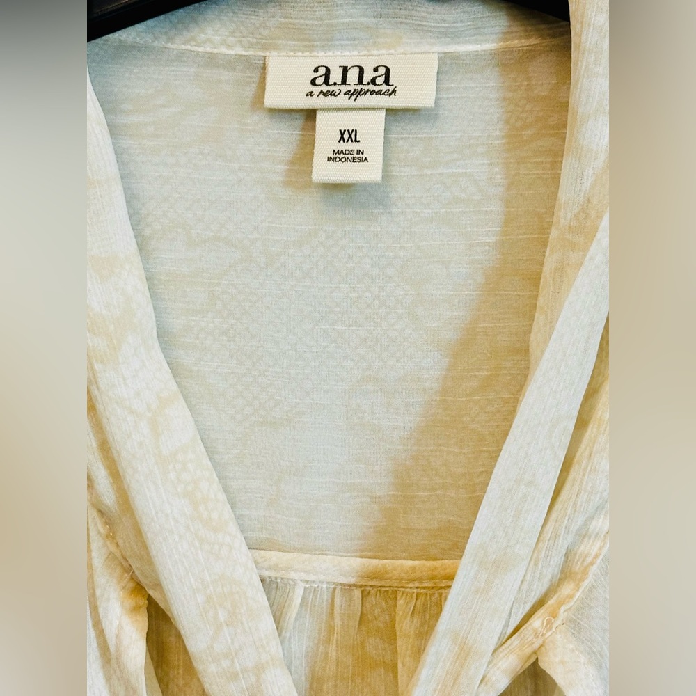 NWT. a.n.a Ivory Tie-Neck Ruffle Cuff Blouse Size: XXL - Picture 2 of 8
